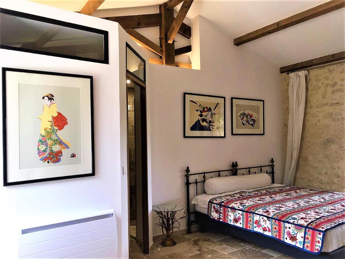 Chateau Le Truch Montussan Esterno foto